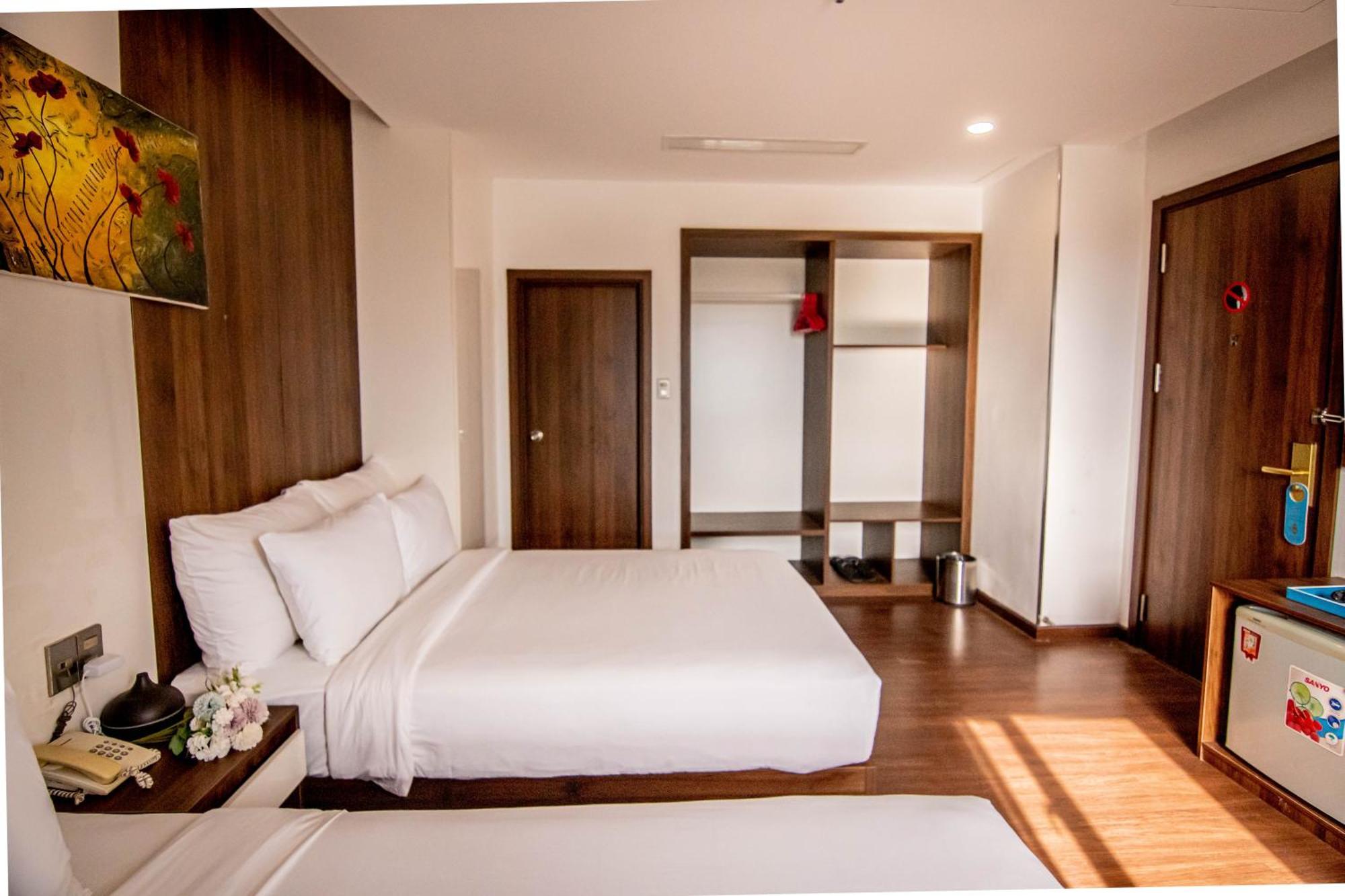 โกลด์ โฮเต็ล 1 ดานัง Hotel ภายนอก รูปภาพ