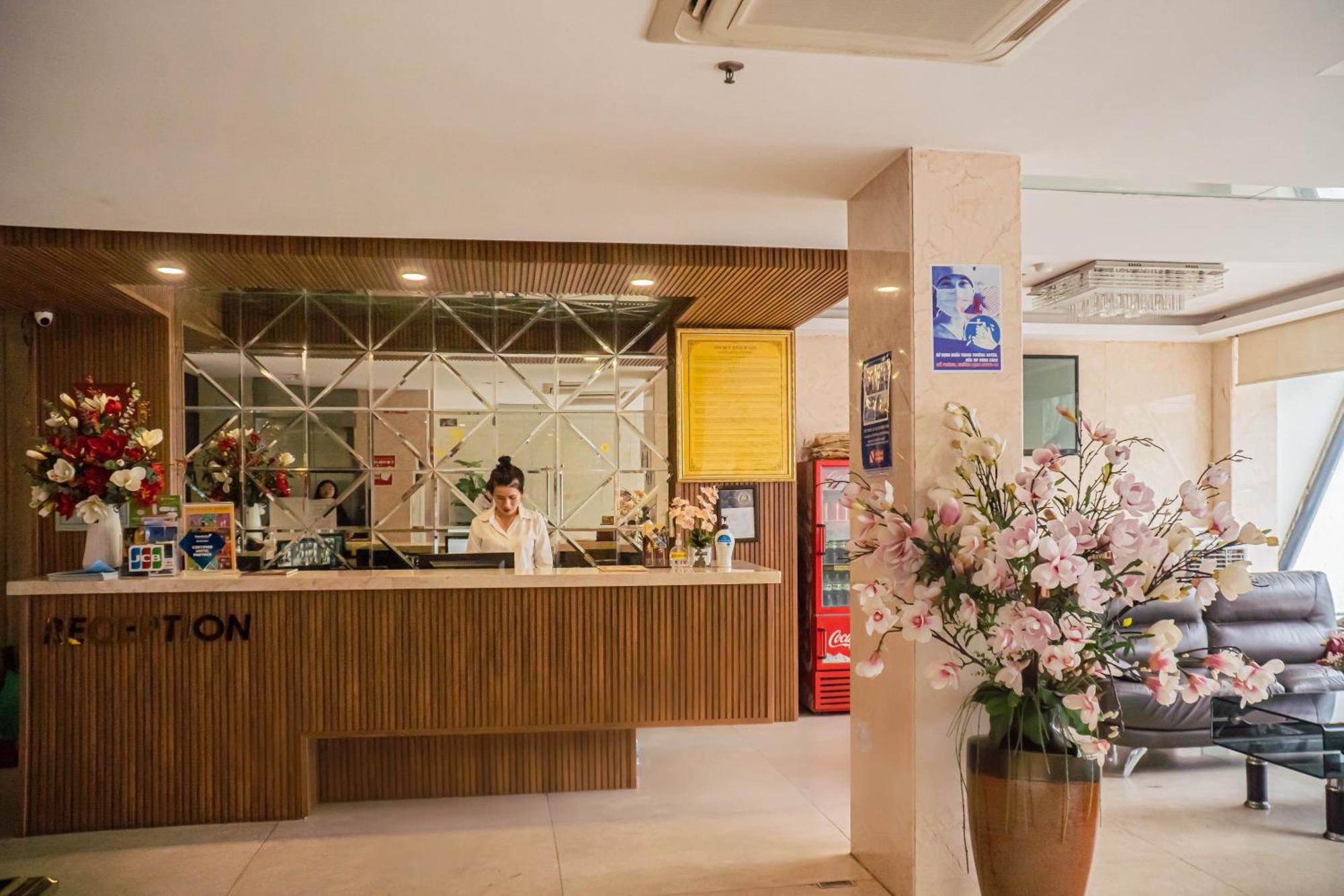 โกลด์ โฮเต็ล 1 ดานัง Hotel ภายนอก รูปภาพ